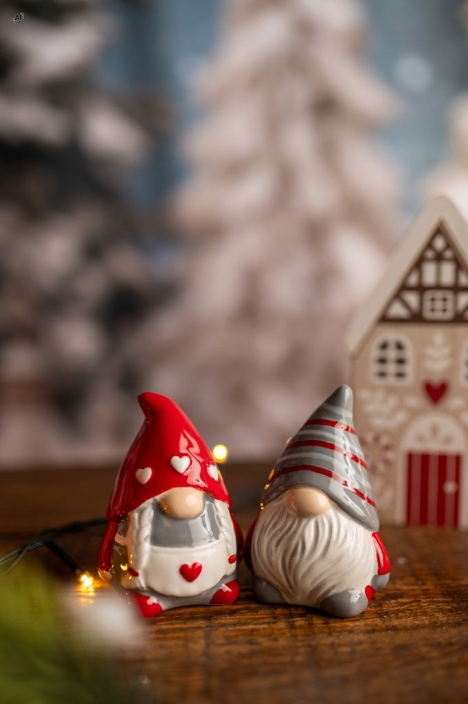 Ceramiczne pojemniki na przyprawy świąteczne skrzaty2 szt.