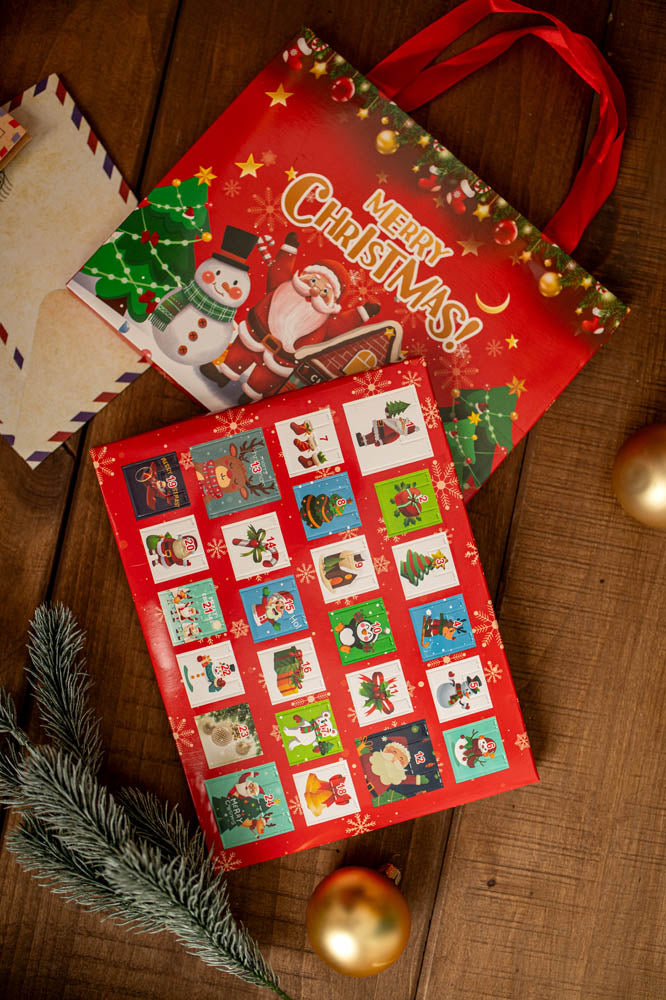 Kalendarz Adwentowy z Biżuterią