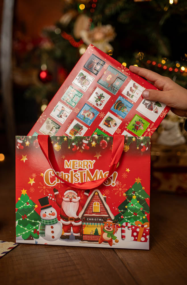 Kalendarz Adwentowy z Biżuterią