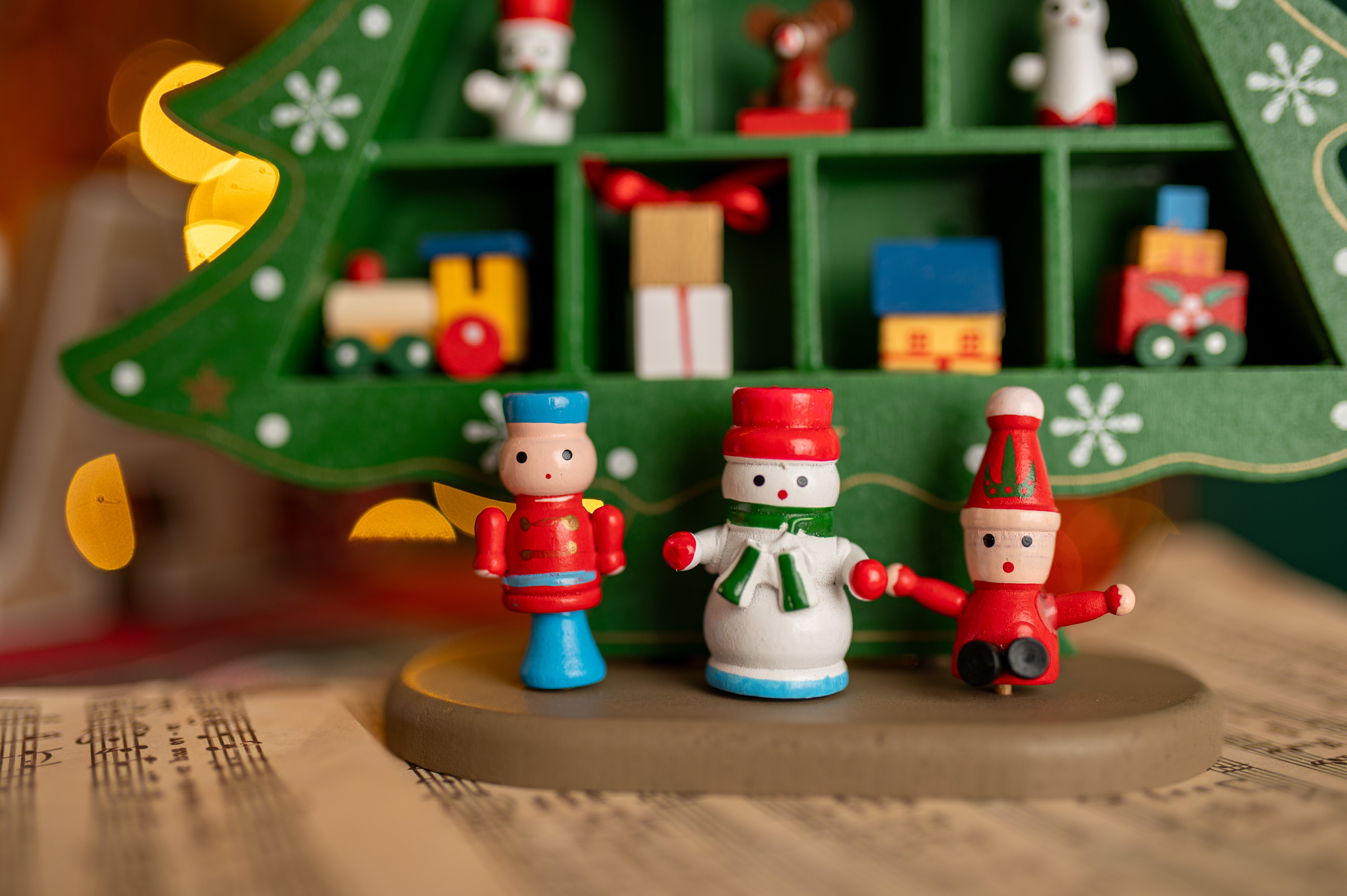 Ozdobna Choinka Drewniana 29cm