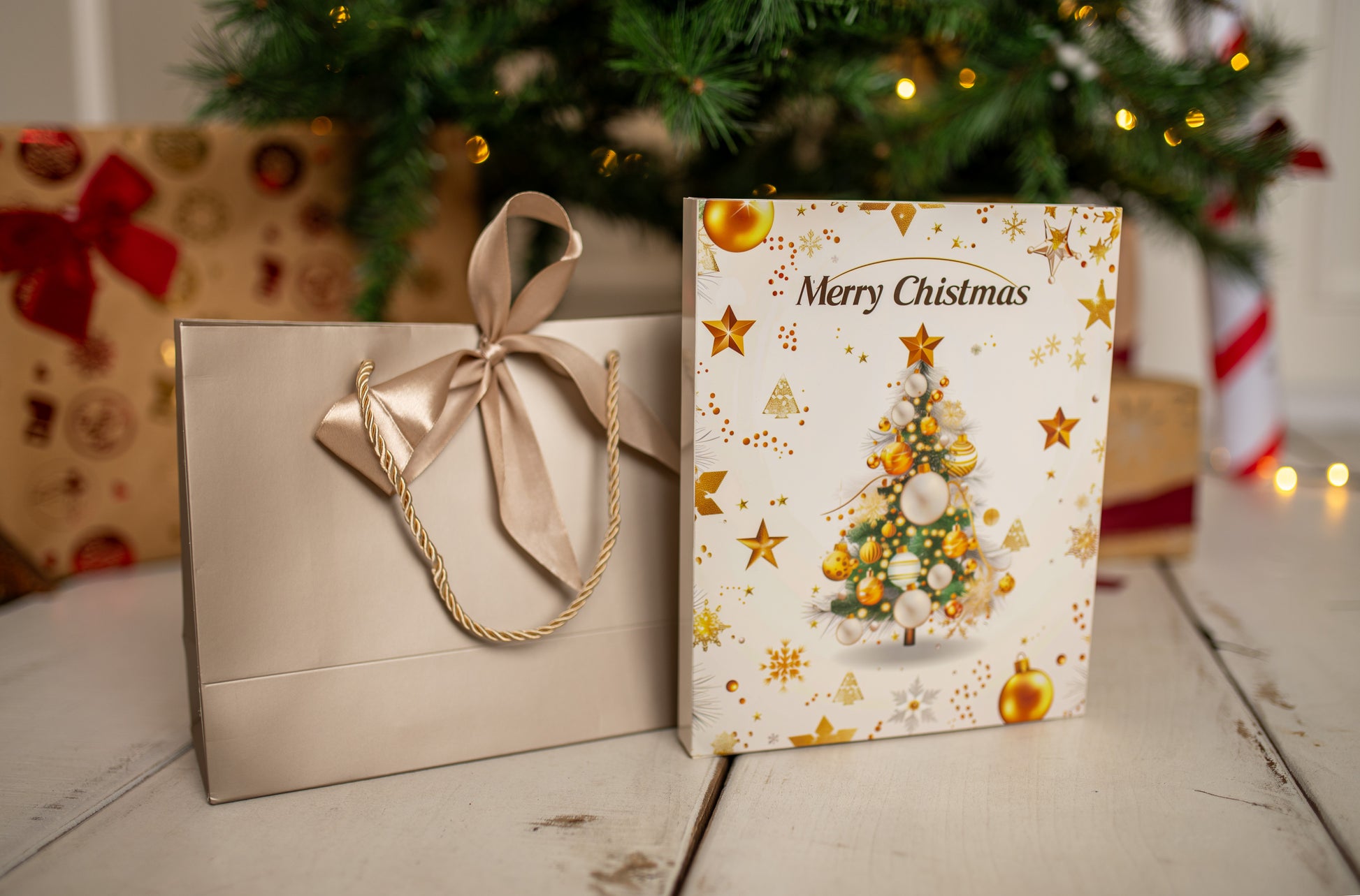 Świąteczny Kalendarz Adwentowy Z Biżuterią