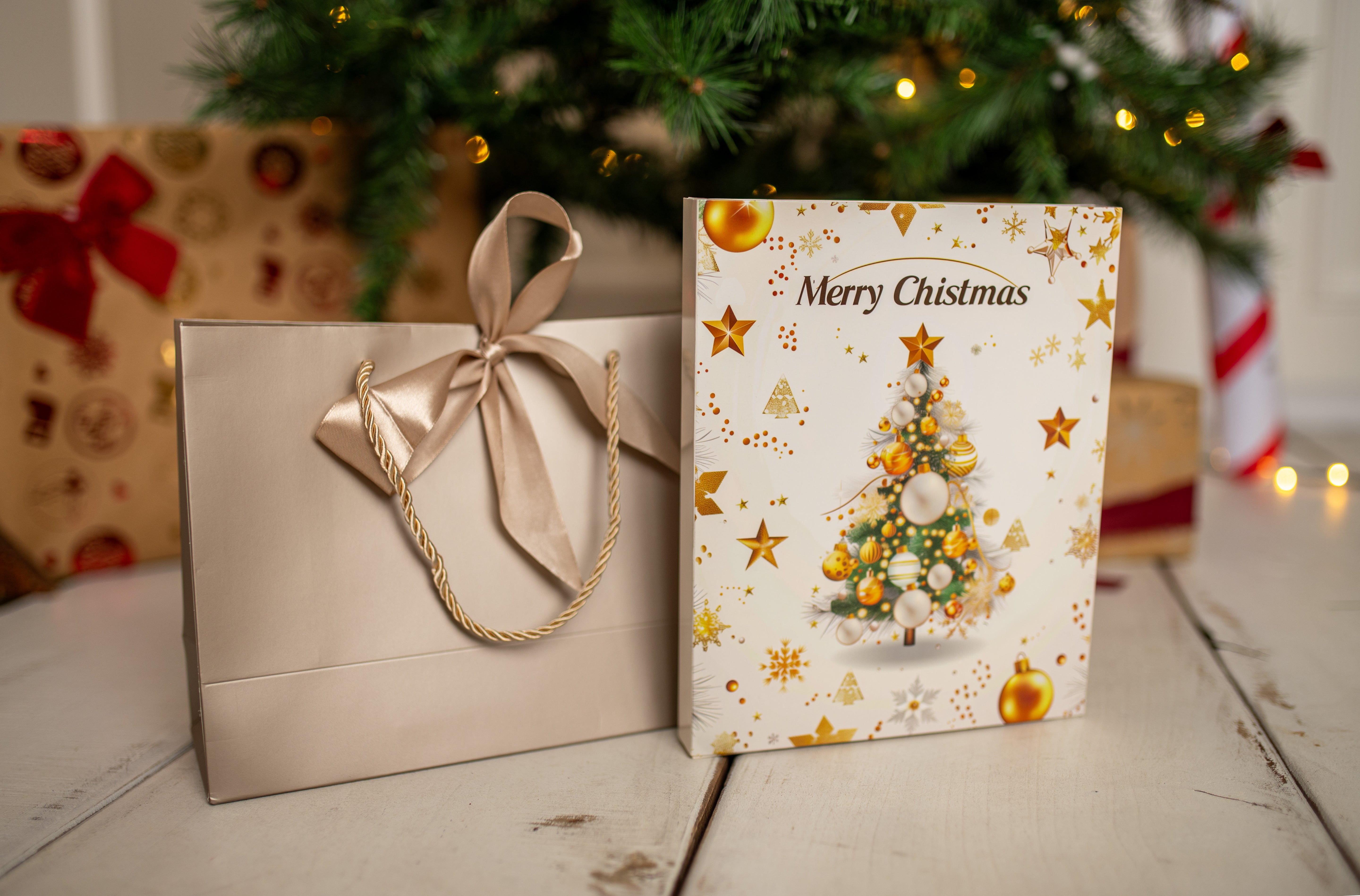 Świąteczny Kalendarz Adwentowy Z Biżuterią