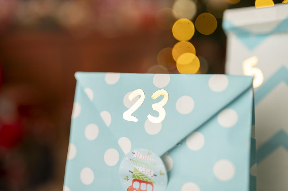 Kalendarz Adwentowy Woreczki Błękitne 24szt.