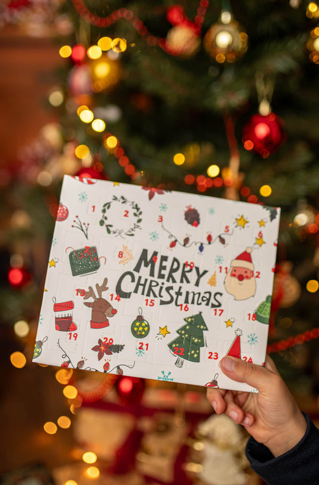 Kalendarz Adwentowy z Biżuterią