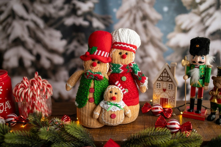 Świąteczny zestaw 3 figurek piernikowej rodziny 30 cm