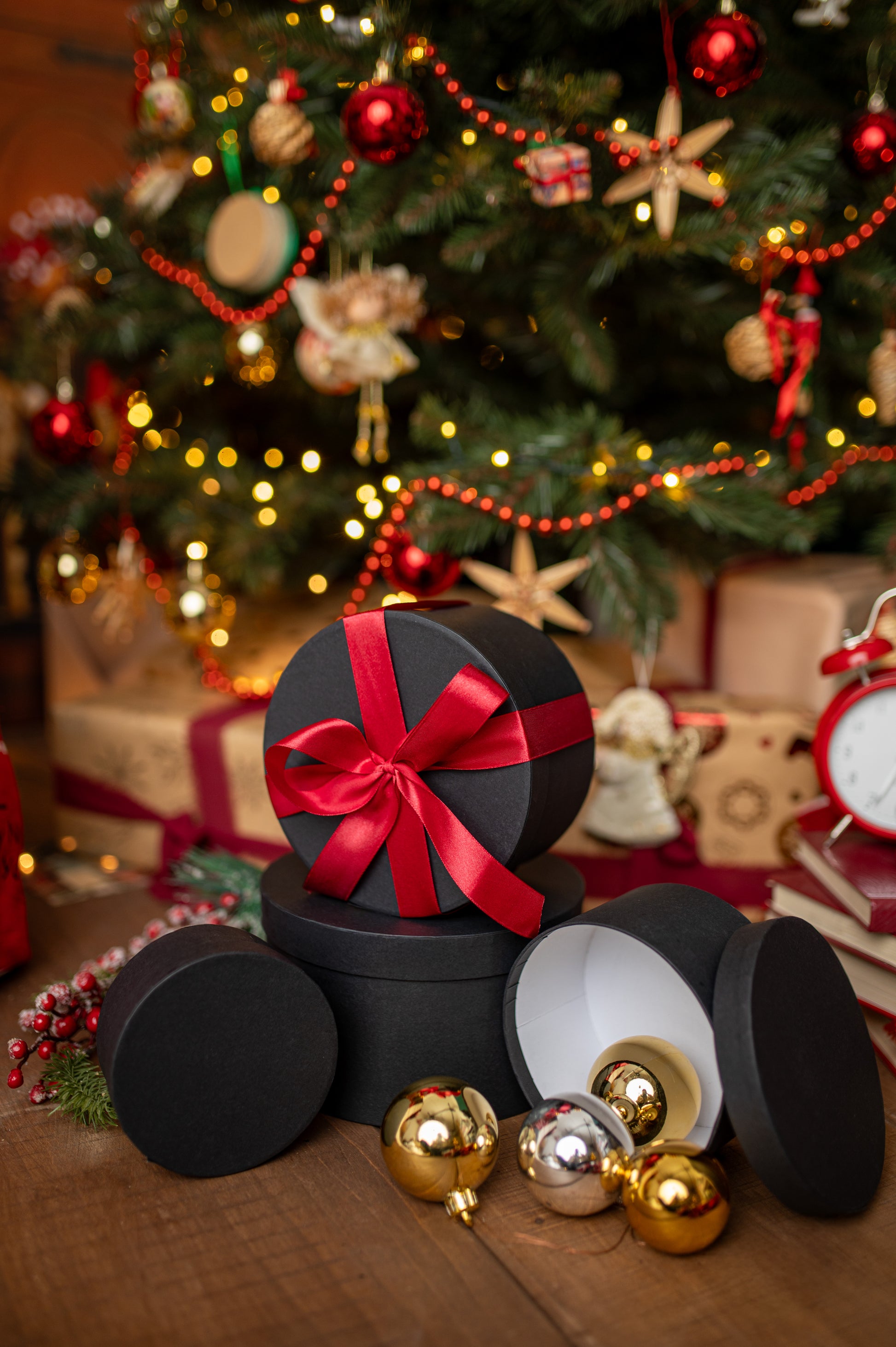 Zestaw Czarnych Pudełek Prezentowych 4szt.