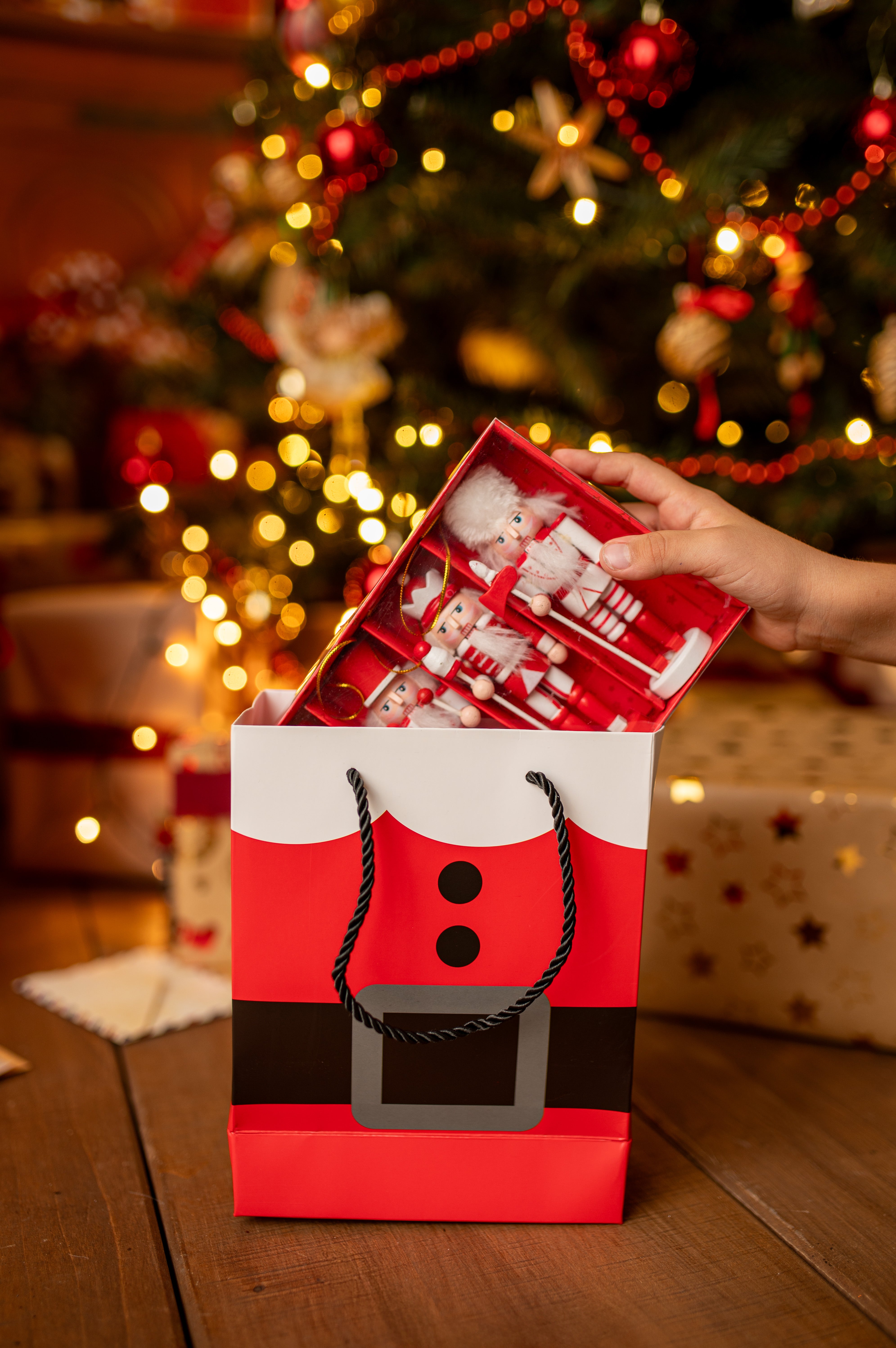 Torba Papierowa Strój Mikołaj 175x75x225mm 3szt