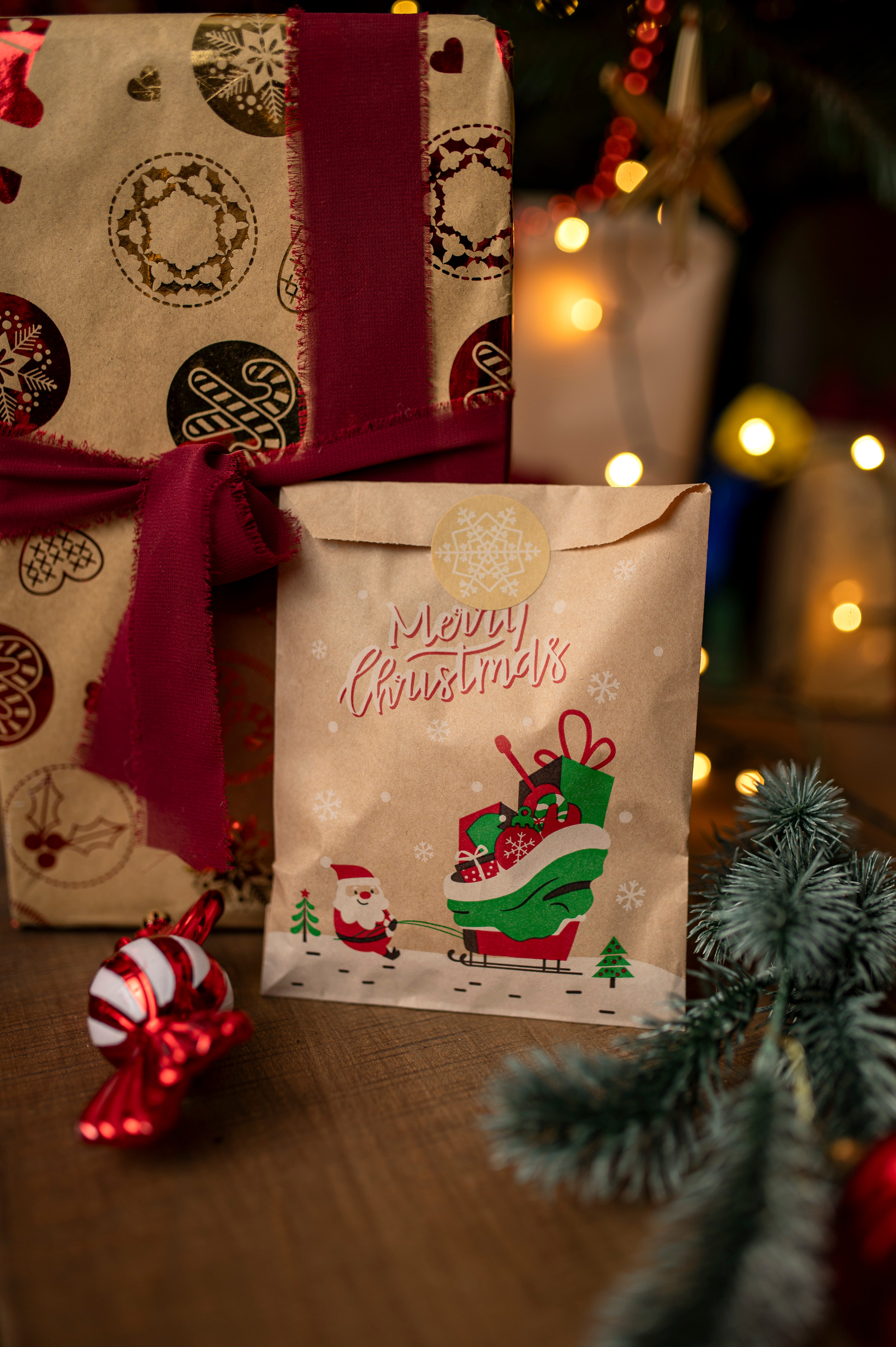 Papierowy kalendarz adwentowy 130x180mm Kraft z naklejkami