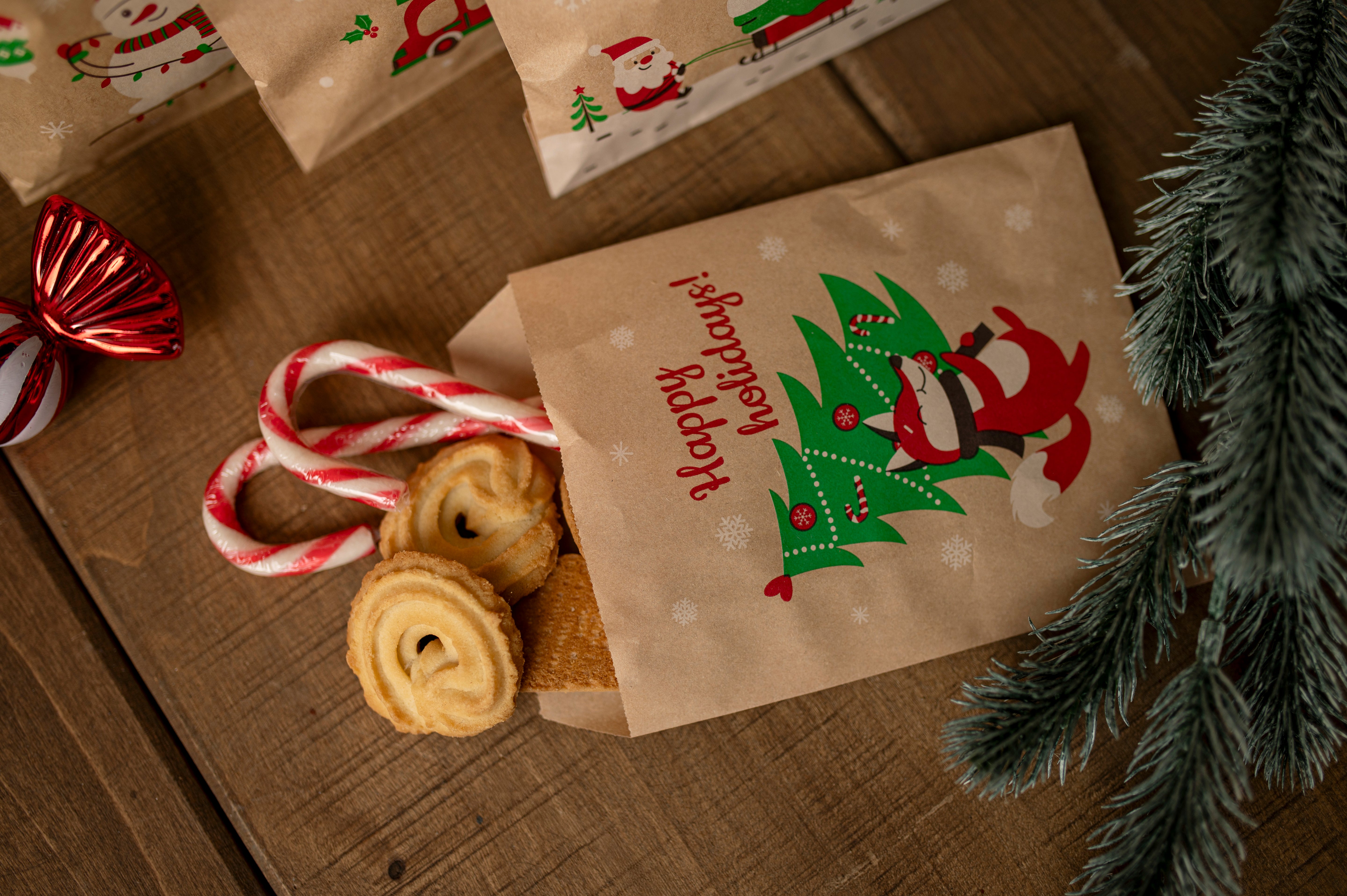 Papierowy kalendarz adwentowy 130x180mm Kraft z naklejkami