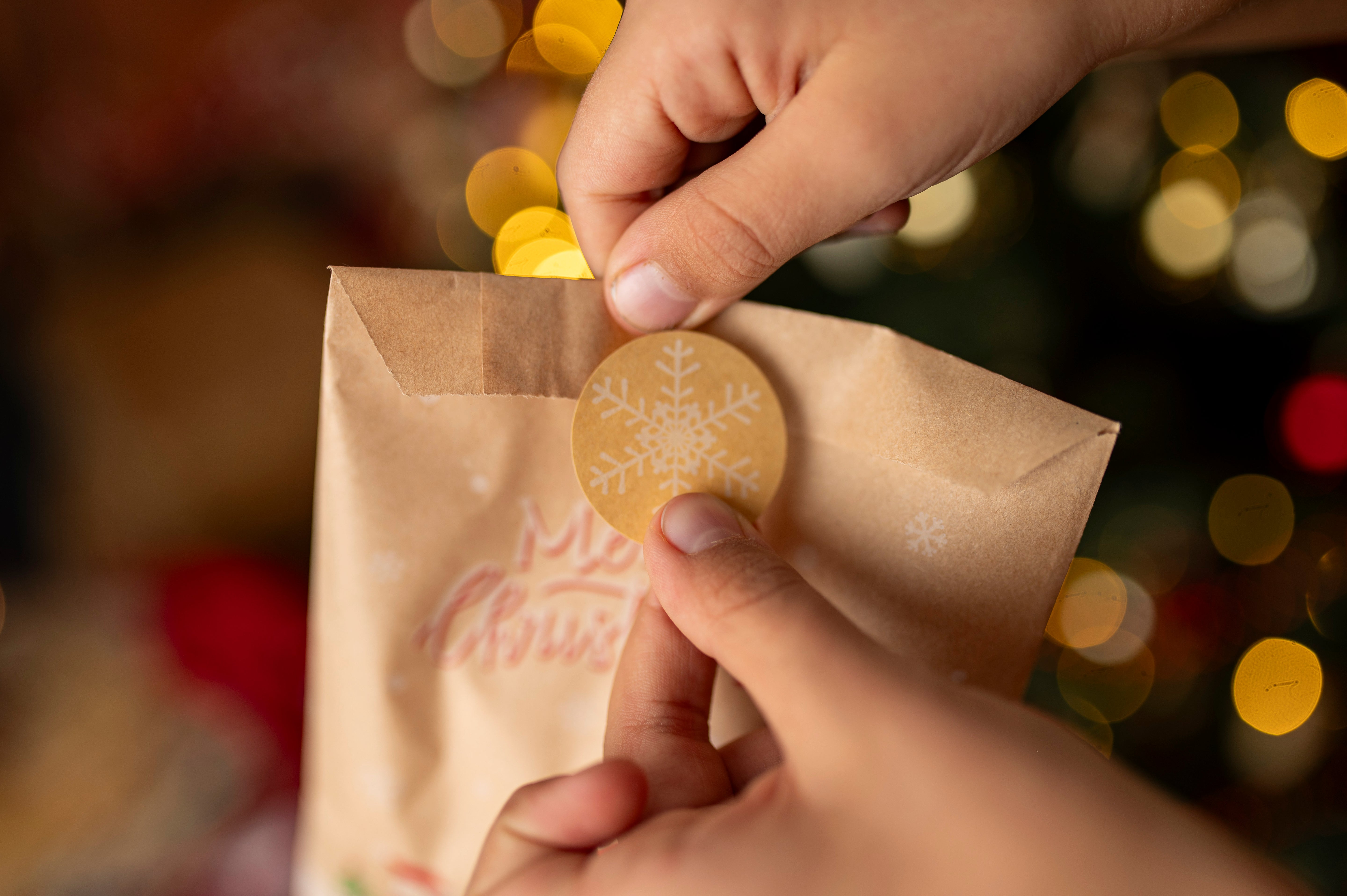 Papierowy kalendarz adwentowy 130x180mm Kraft z naklejkami