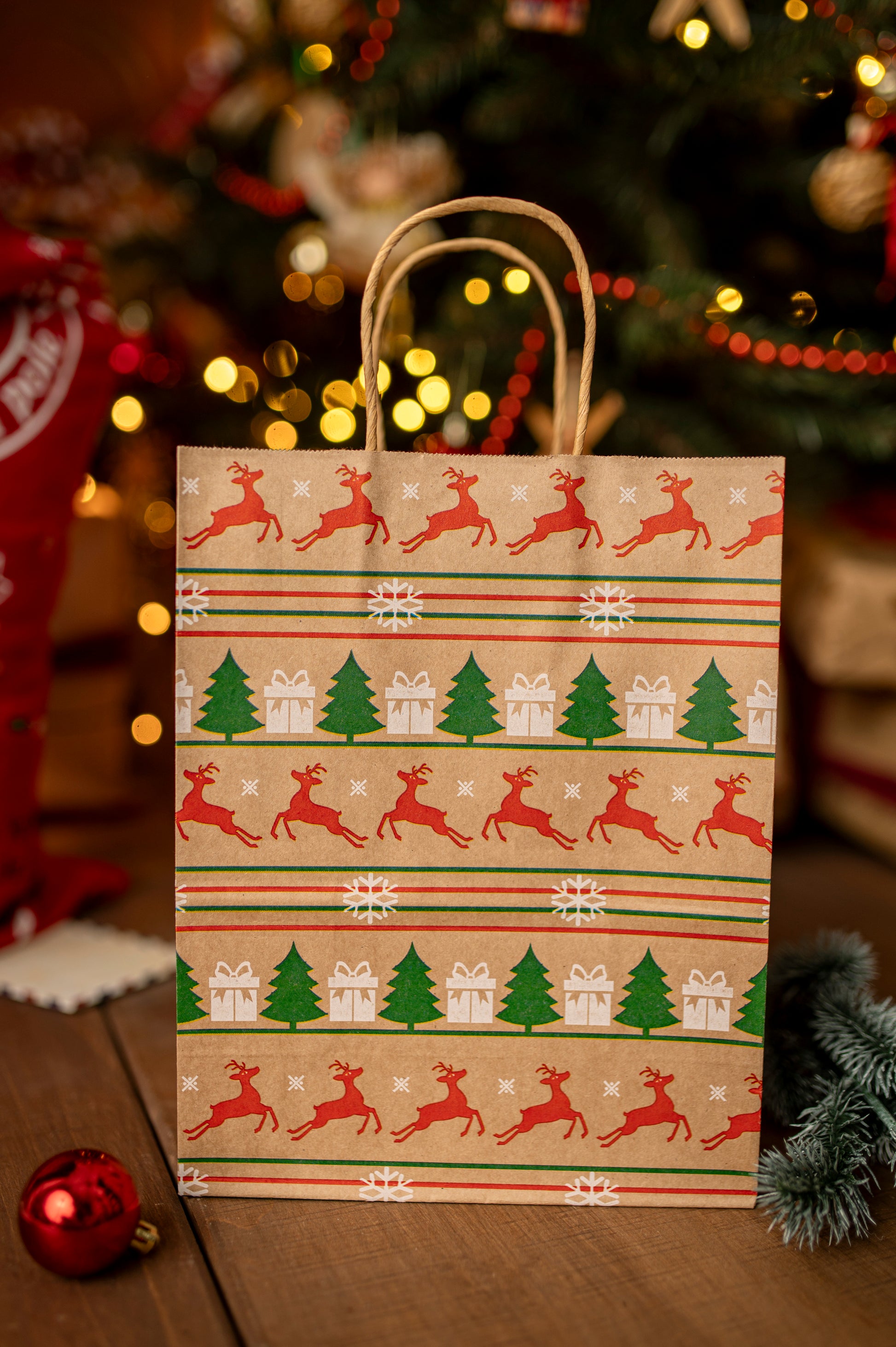 Torba Papierowa z uchwytem skręcanym 330x120x260mm brązowa wzór Świąteczny 4szt.