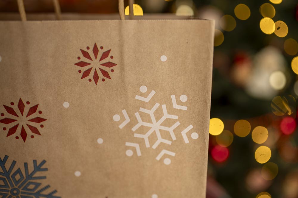 Torba Papierowa z uchwytem skręcanym 210x80x150 brązowa wzór Świąteczny 4szt.