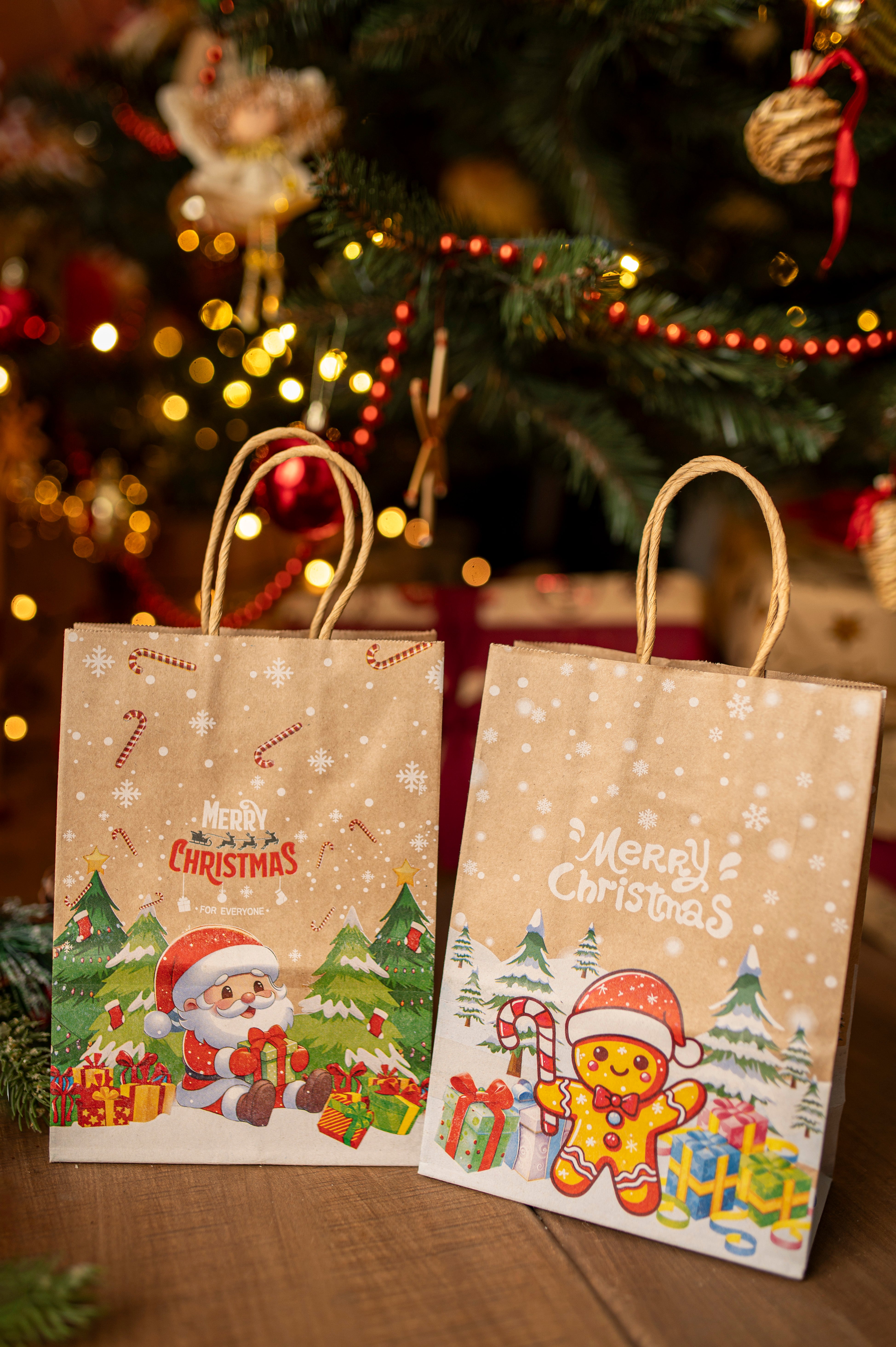 Torba Papierowa z uchwytem skręcanym 210x80x150mm brązowa wzór Świąteczny 4szt.