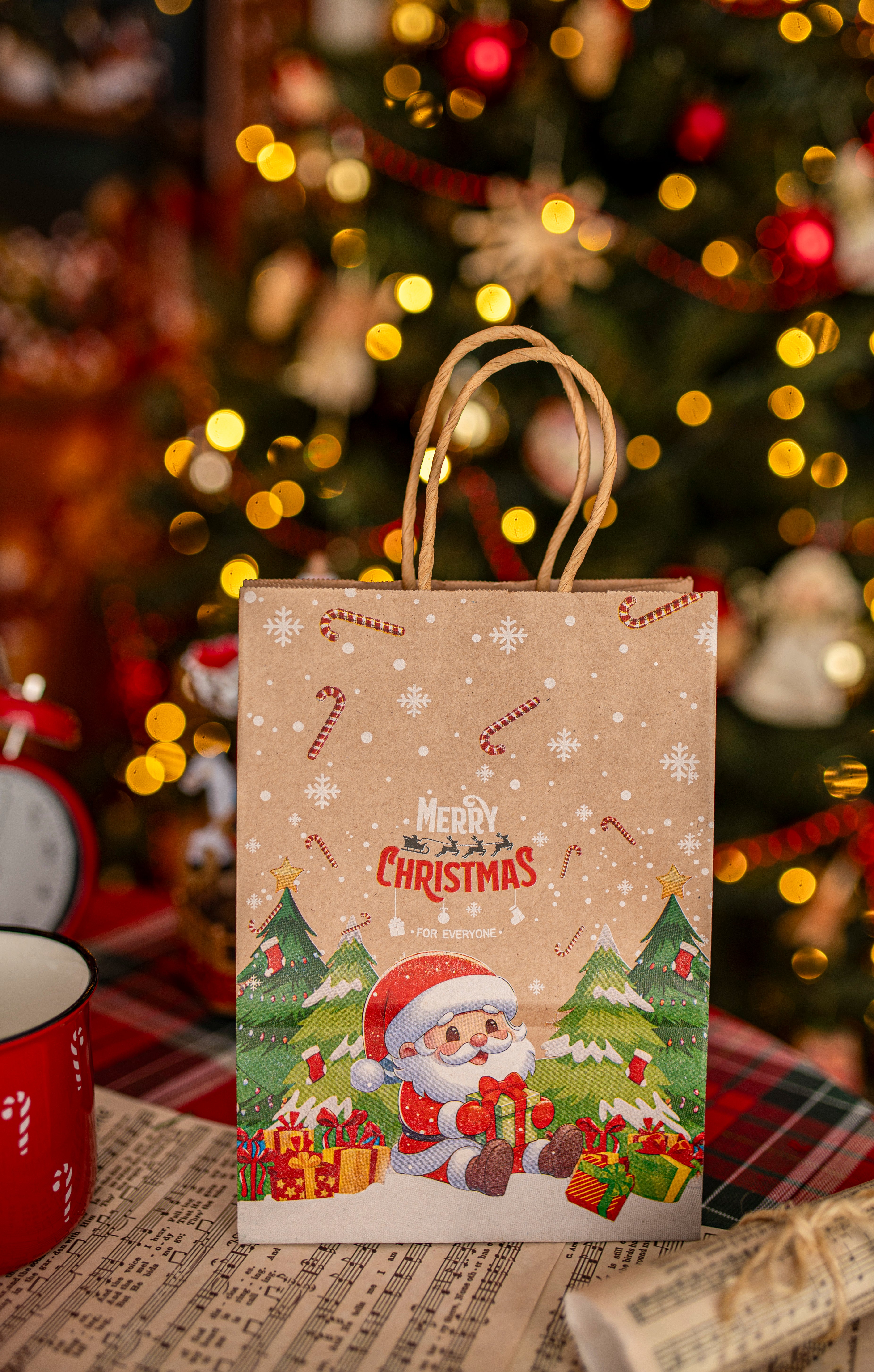 Torba Papierowa z uchwytem skręcanym 210x80x150mm brązowa wzór Świąteczny 4szt.