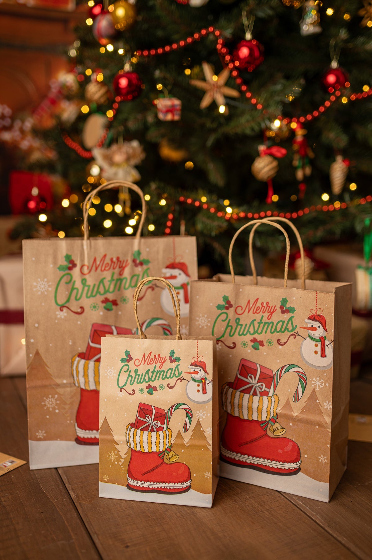 Torba papierowa świąteczna 260x120x330mm Happy Holidays 4szt.