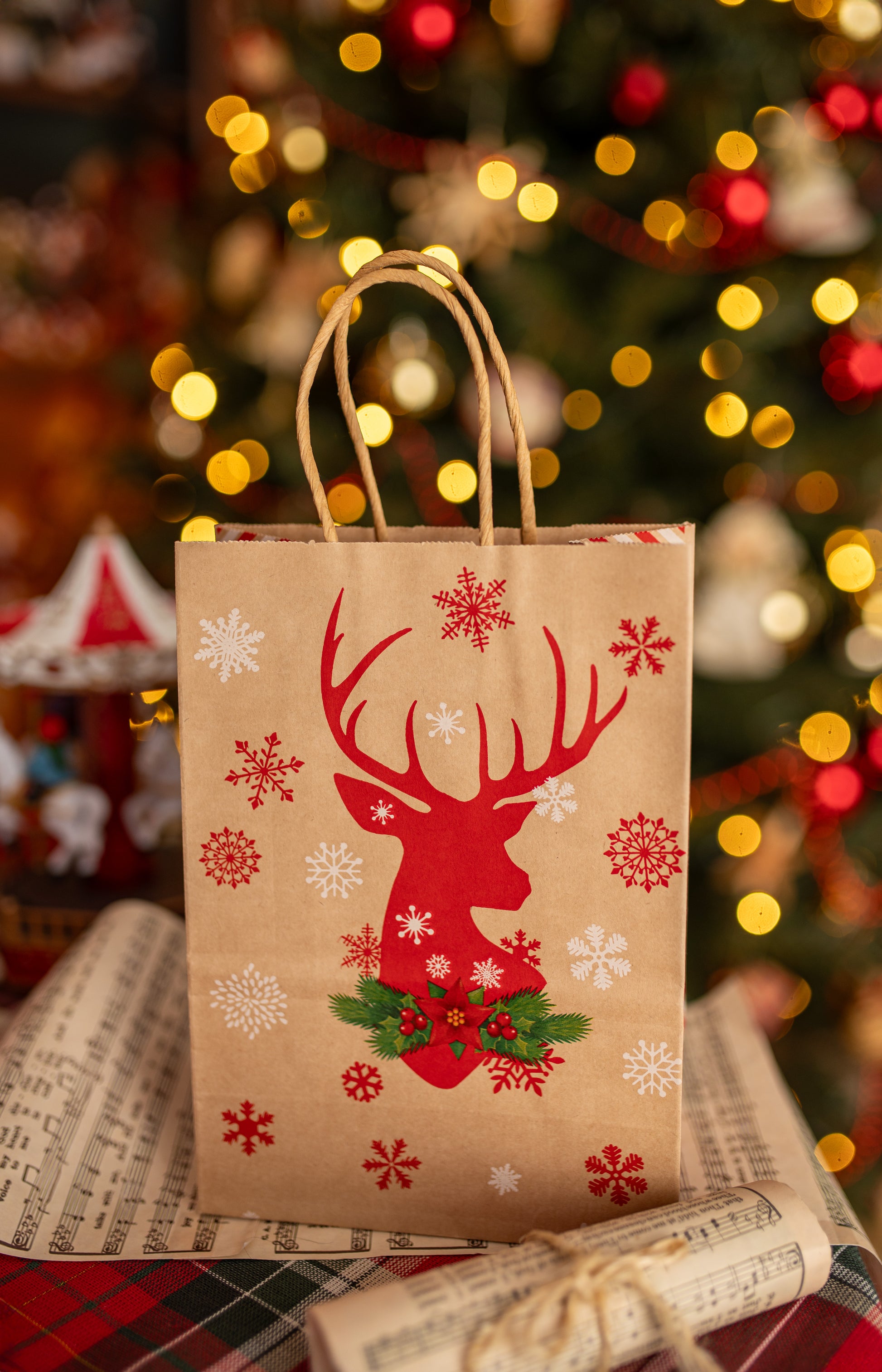 Torba Papierowa z uchwytem skręcanym 330x120x260 brązowa wzór Świąteczny 4szt.