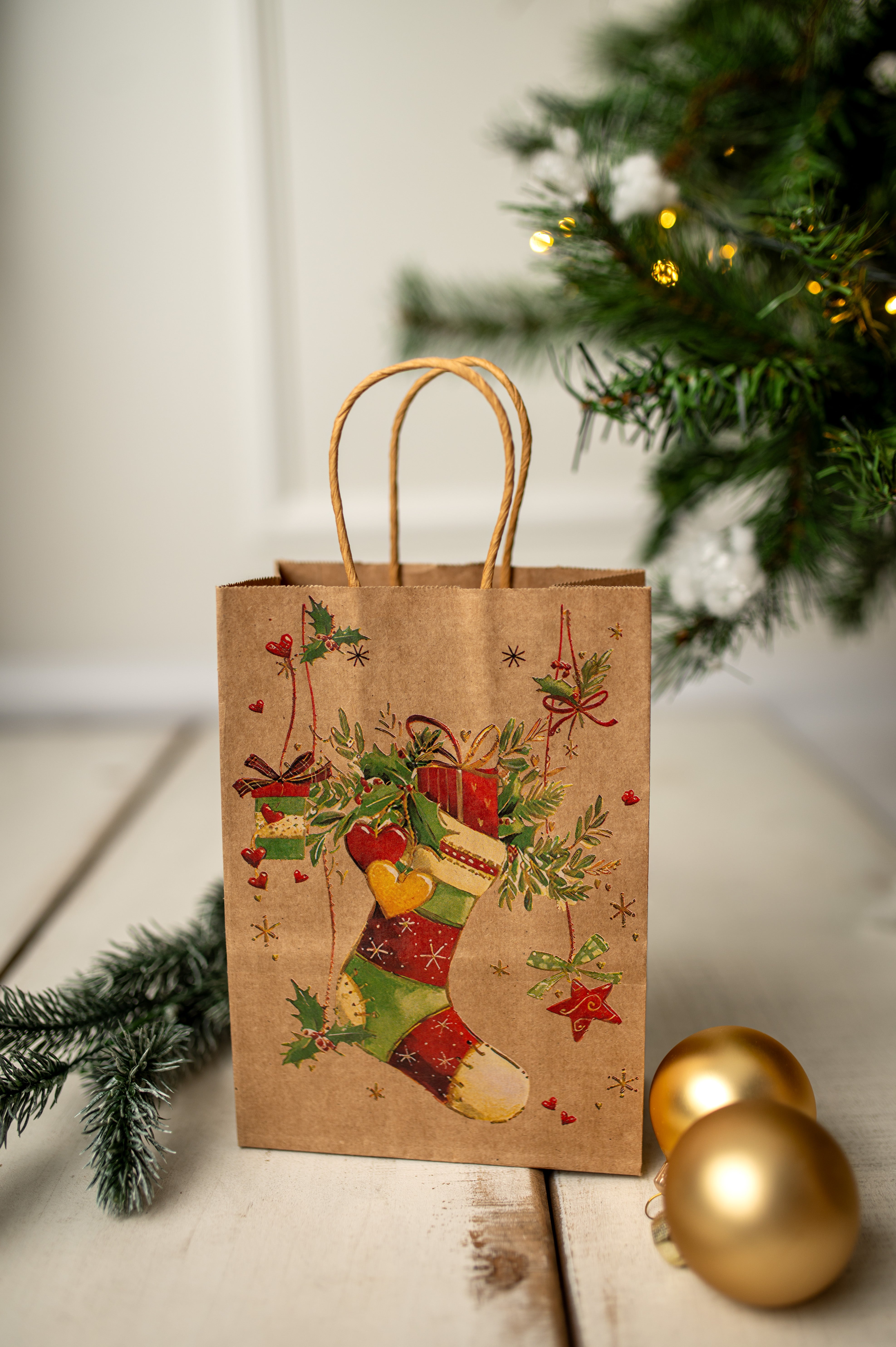 Torba Papierowa z uchwytem skręcanym 270x110x210mm brązowa wzór Choinki 4szt.