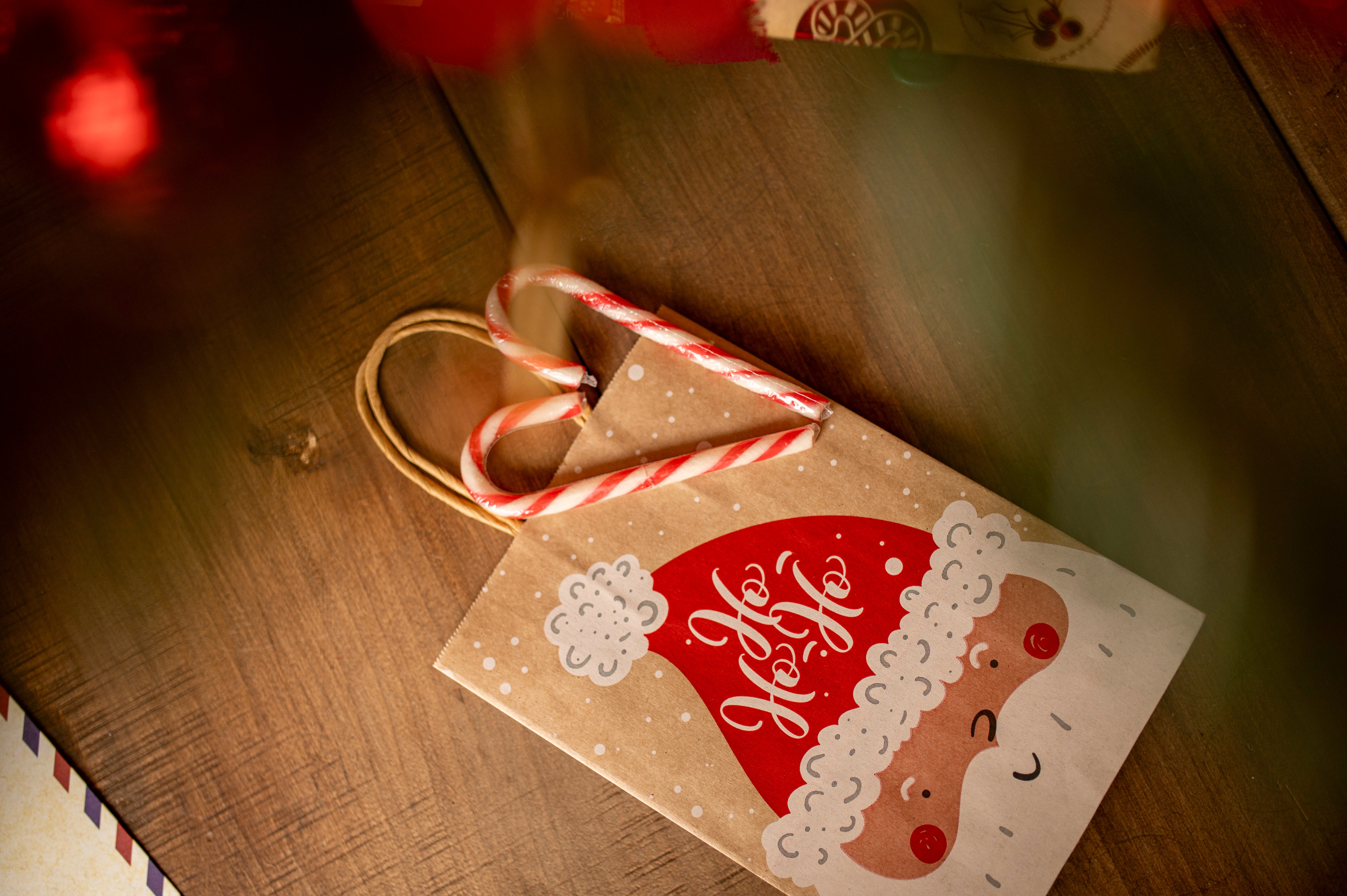 Torba Papierowa z uchwytem skręcanym 270x110x210 brązowa wzór Świąteczny 4szt.