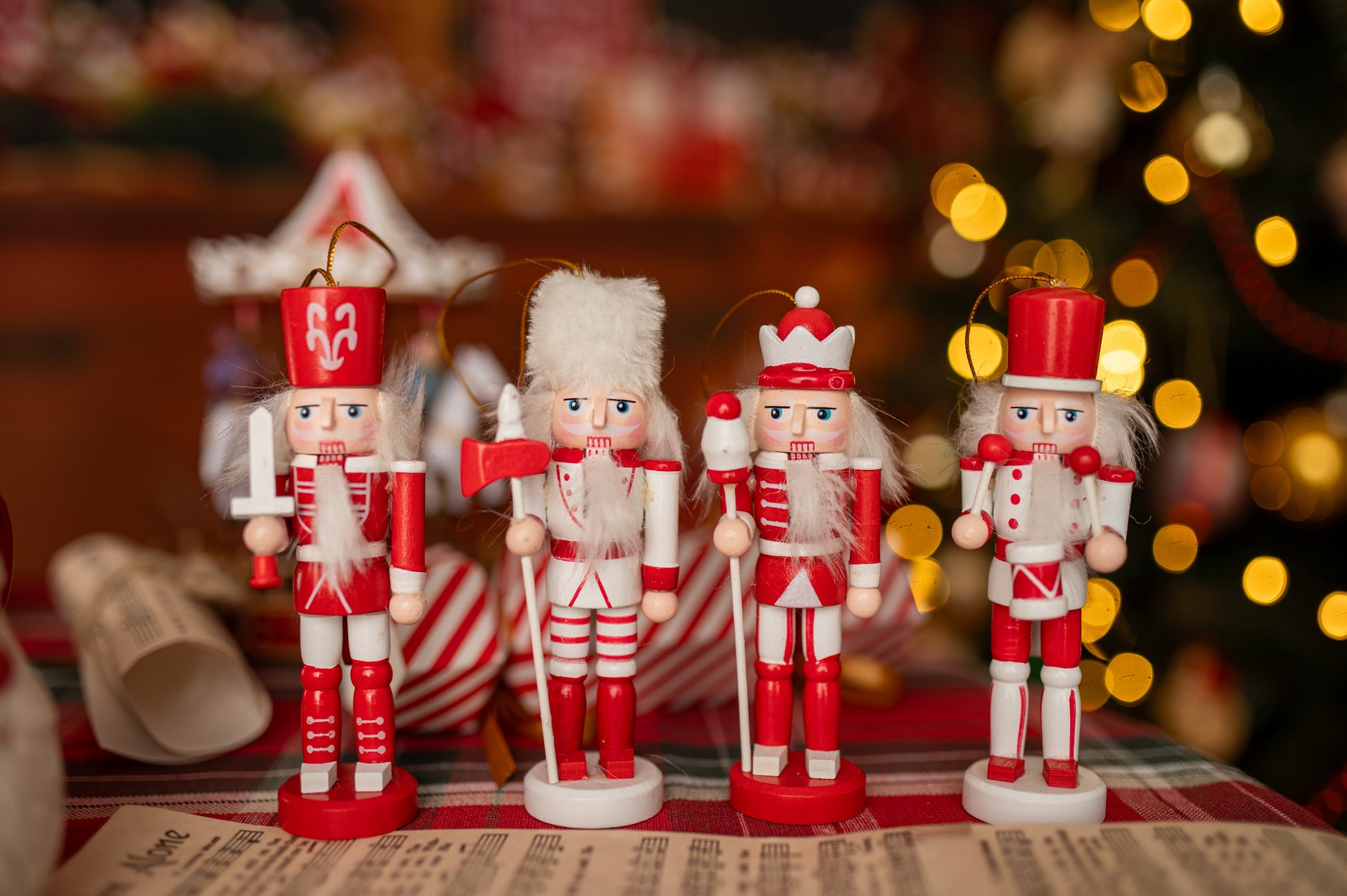 Zawieszki na choinkę Dziadek Do orzechów 4szt.