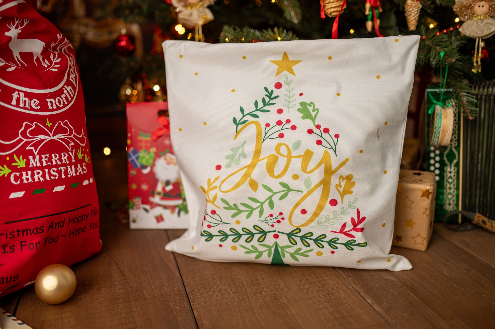 Zestaw Świątecznych Poszewek 4 szt.