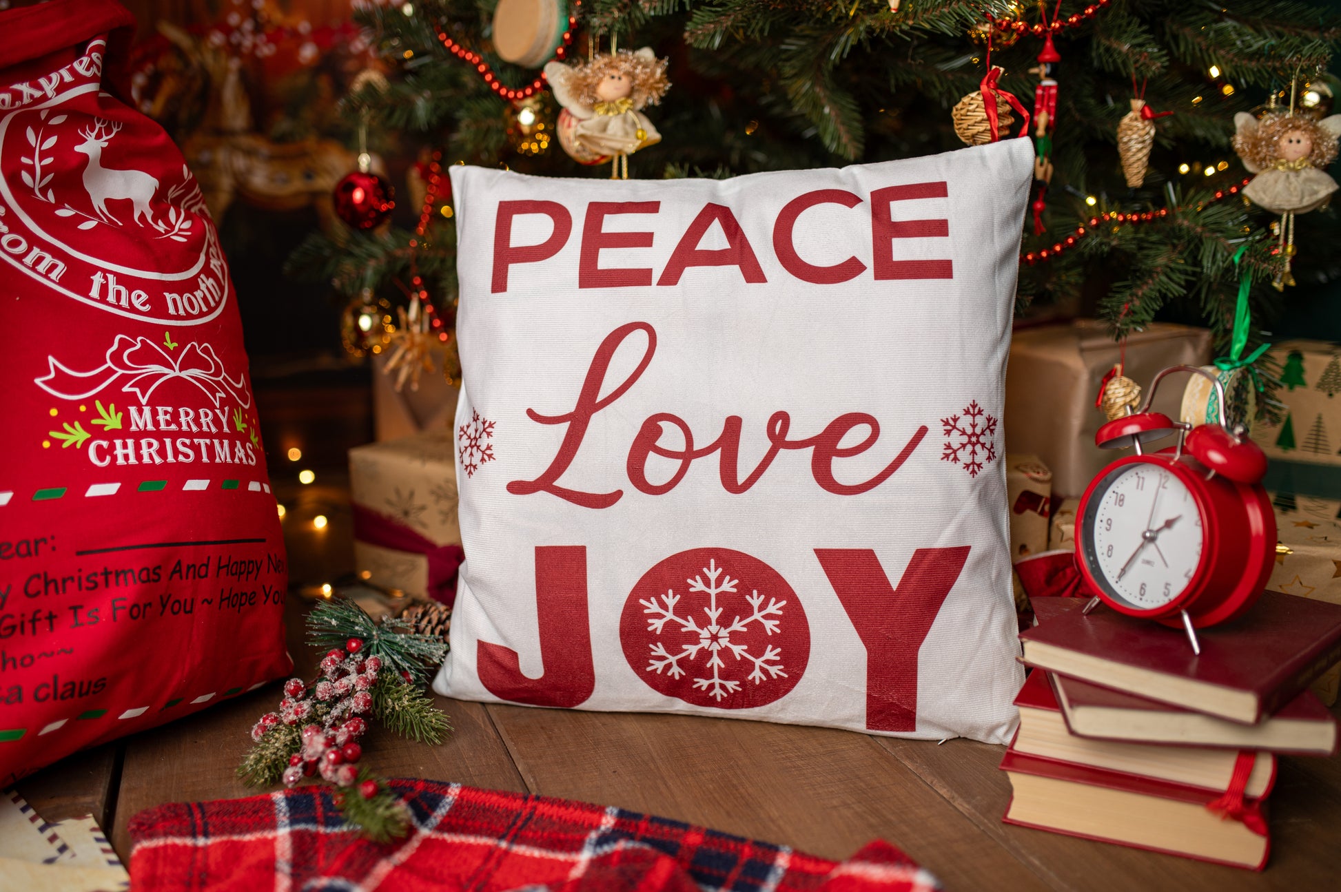 Zestaw Świątecznych Poszewek Dekoracyjnych 44×44cm