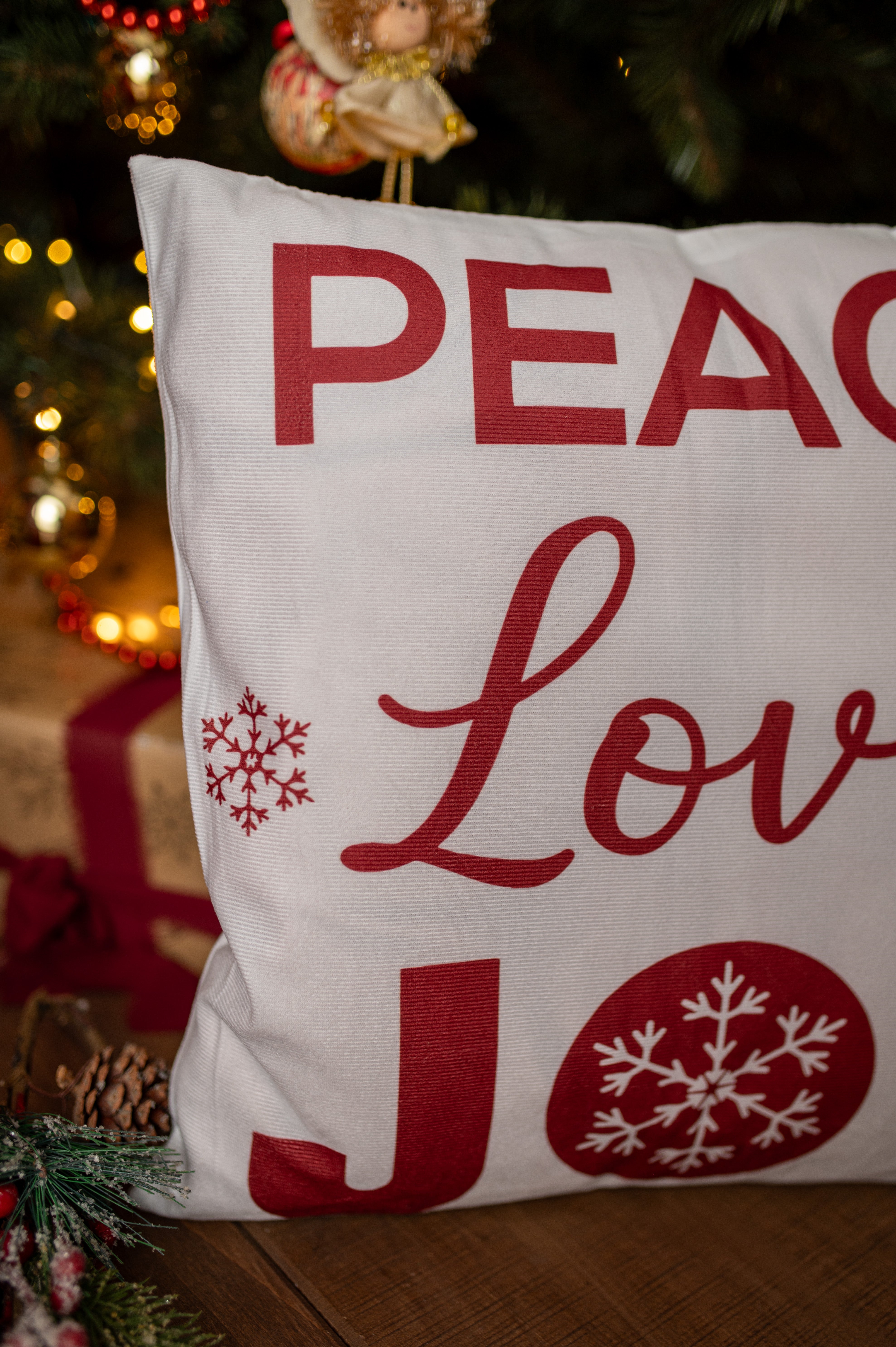 Zestaw Świątecznych Poszewek Dekoracyjnych 44×44cm